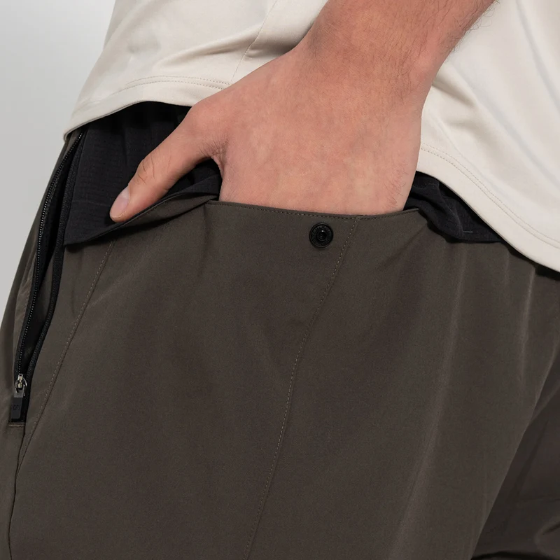 Fabric Blocking Activewear Performance 9 inch Shorts for Men