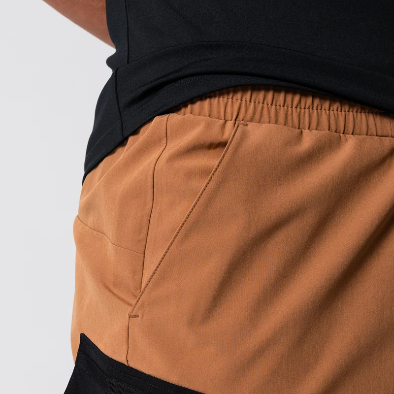 Color Blocking Functional Cargo 9 inch Running Shorts for Men