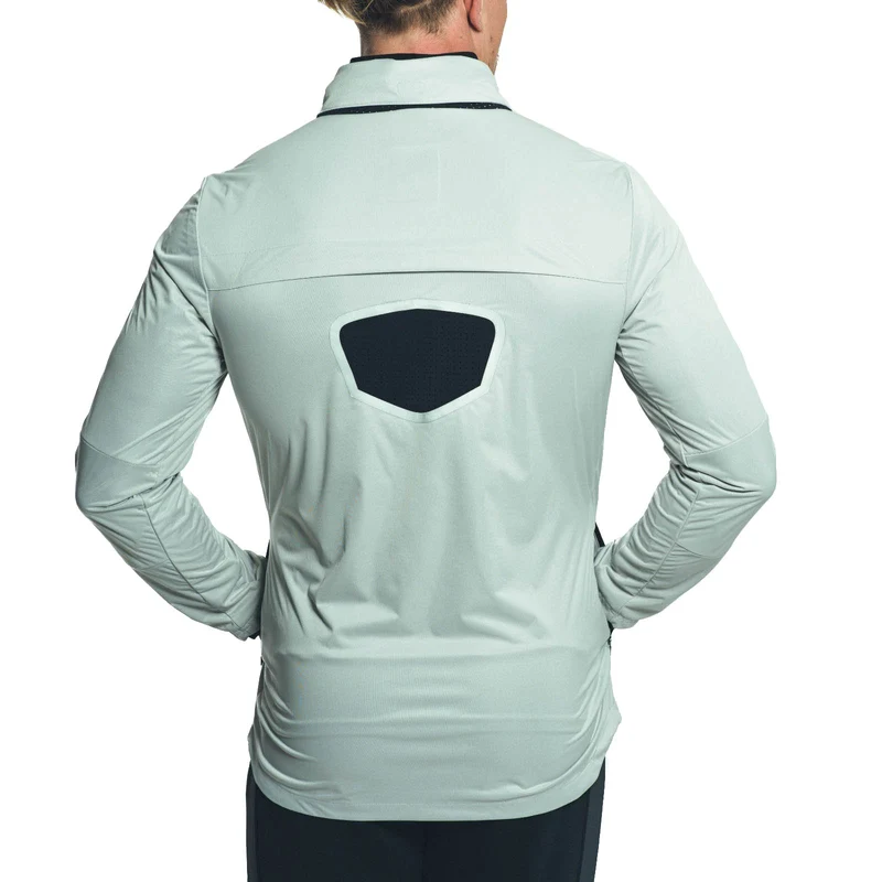 Windbreaker Performance jacket with hood for Men