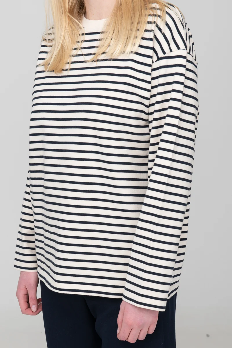 Longsleeve Stina naturweiß-marine