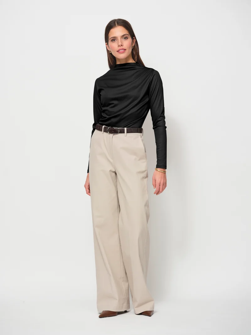 Ruched Long Sleeve Top