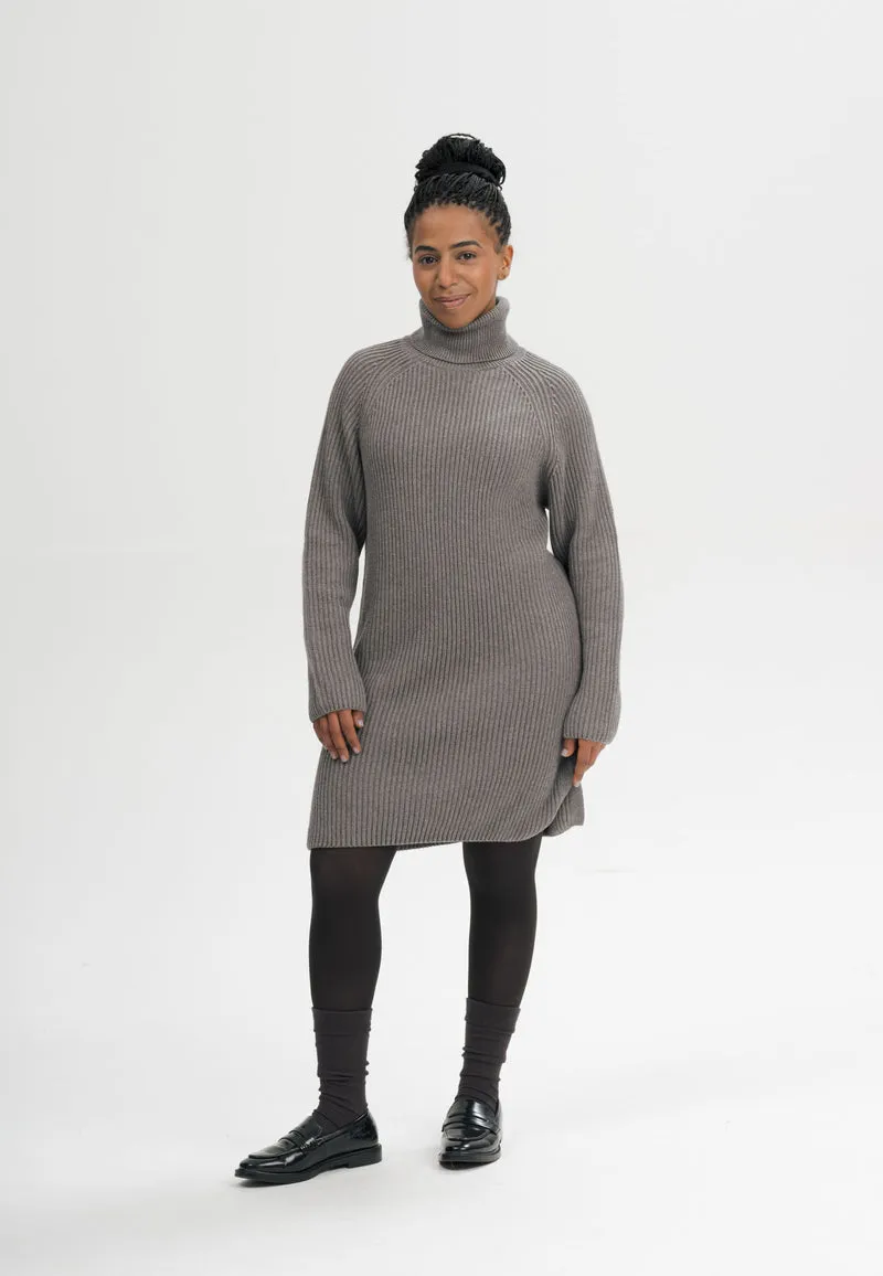Rippstrick Rollkragenkleid Style ARUNIKA