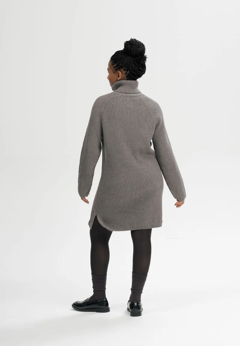 Rippstrick Rollkragenkleid Style ARUNIKA