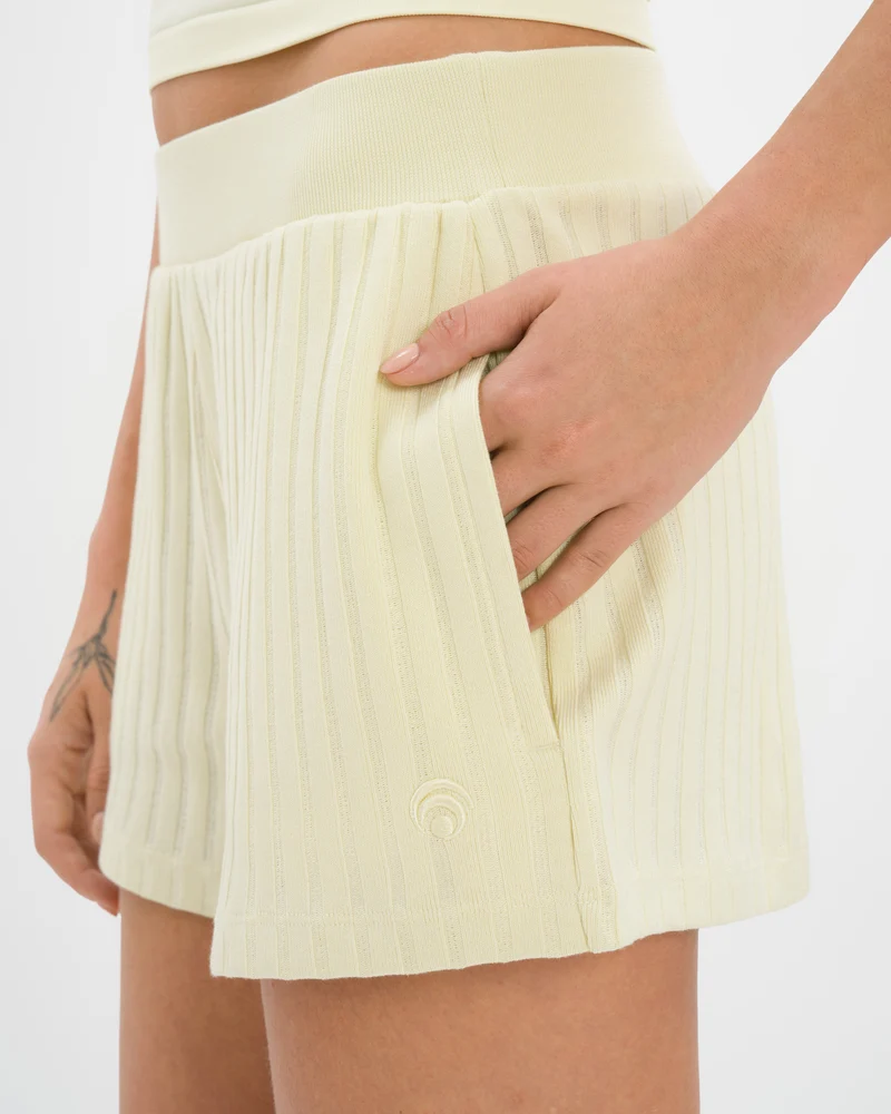 Aurelia Short