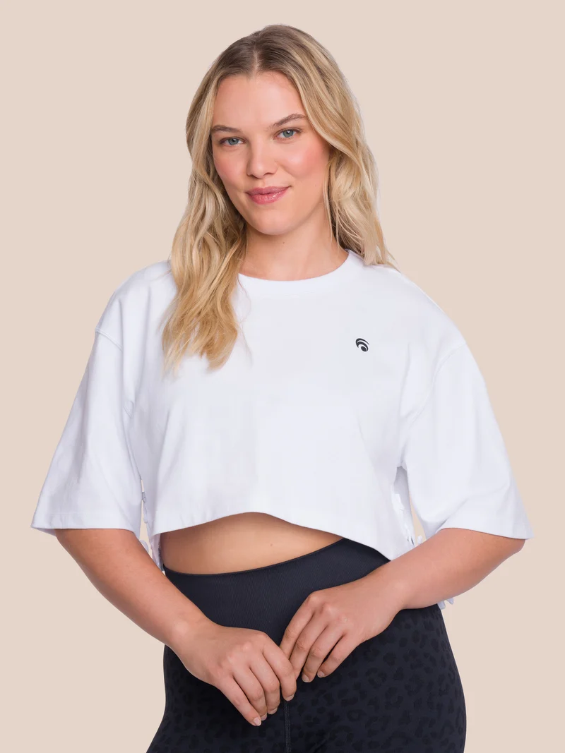Sky Tee Cropped