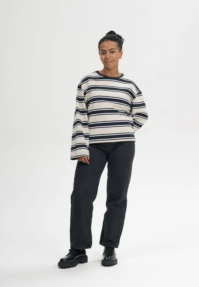 Oversized Langarmshirt schwer Style SANGEETHA