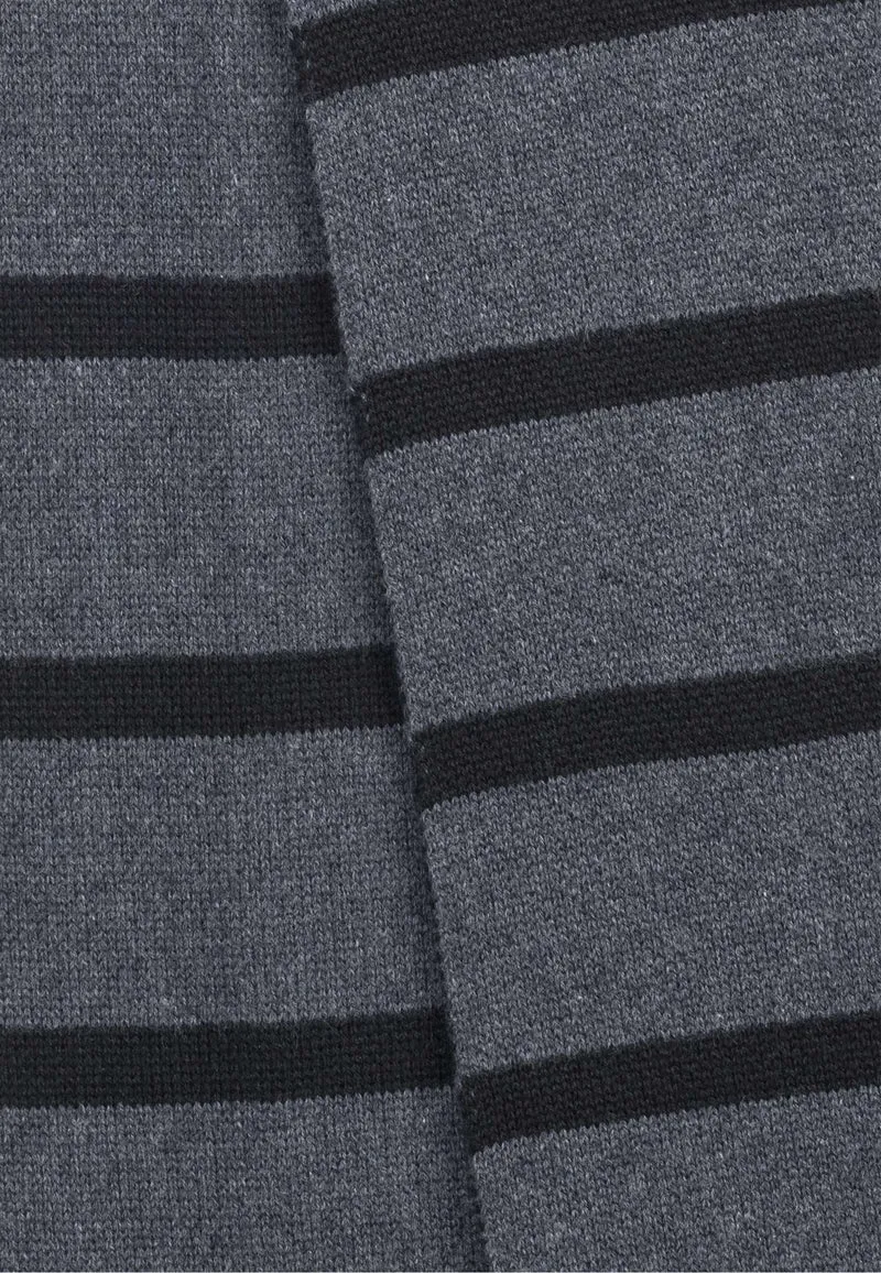 Schmaler Strickschal Style BANHI