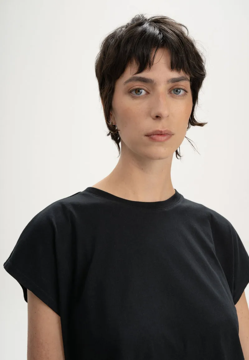 Cropped T-Shirt Style BHAMINI
