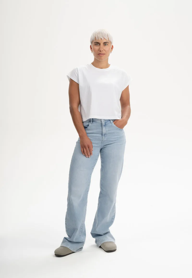 Cropped T-Shirt Style BHAMINI
