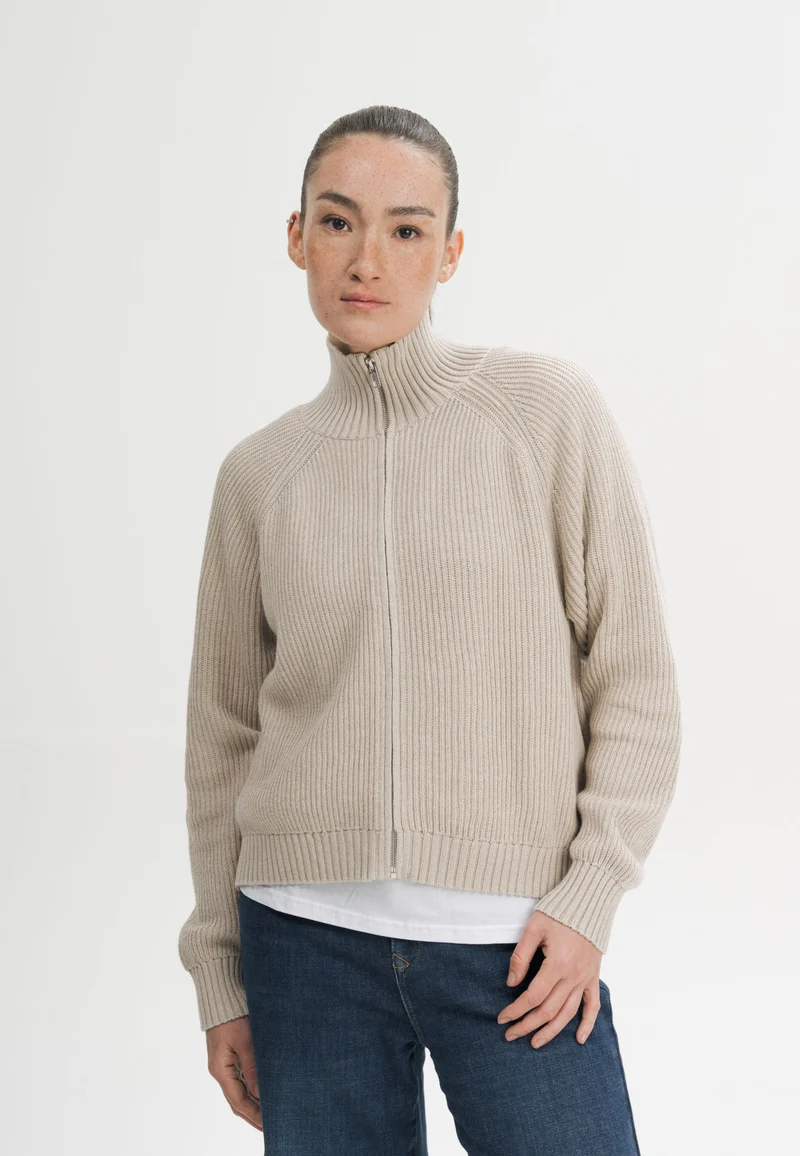 Rippstrick Jacke Style KAMUKA