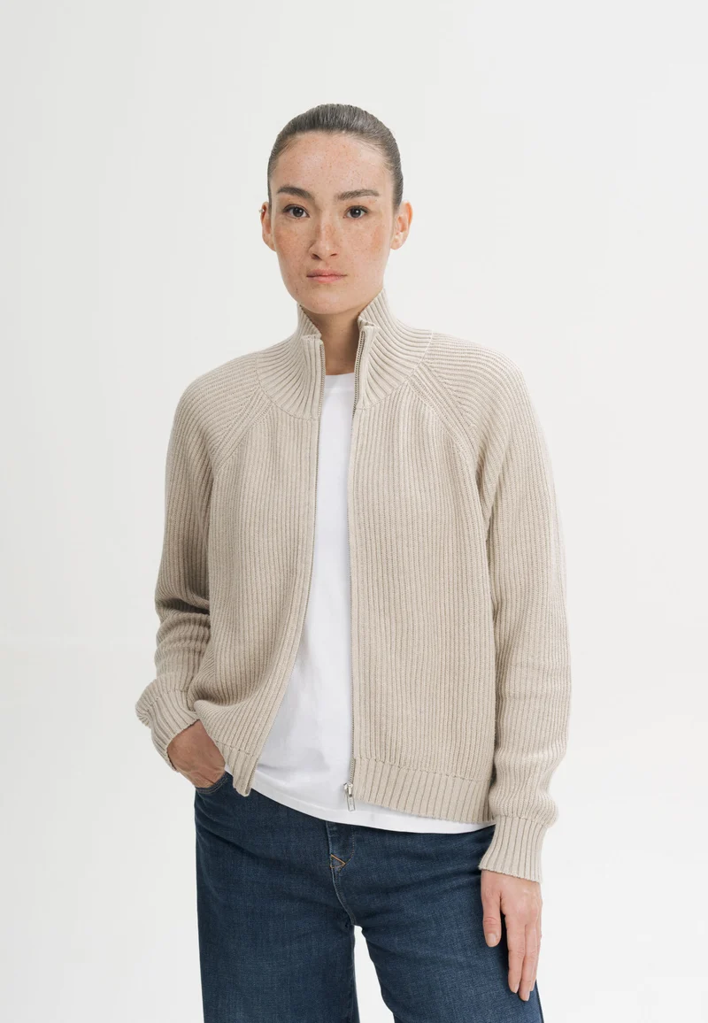 Rippstrick Jacke Style KAMUKA