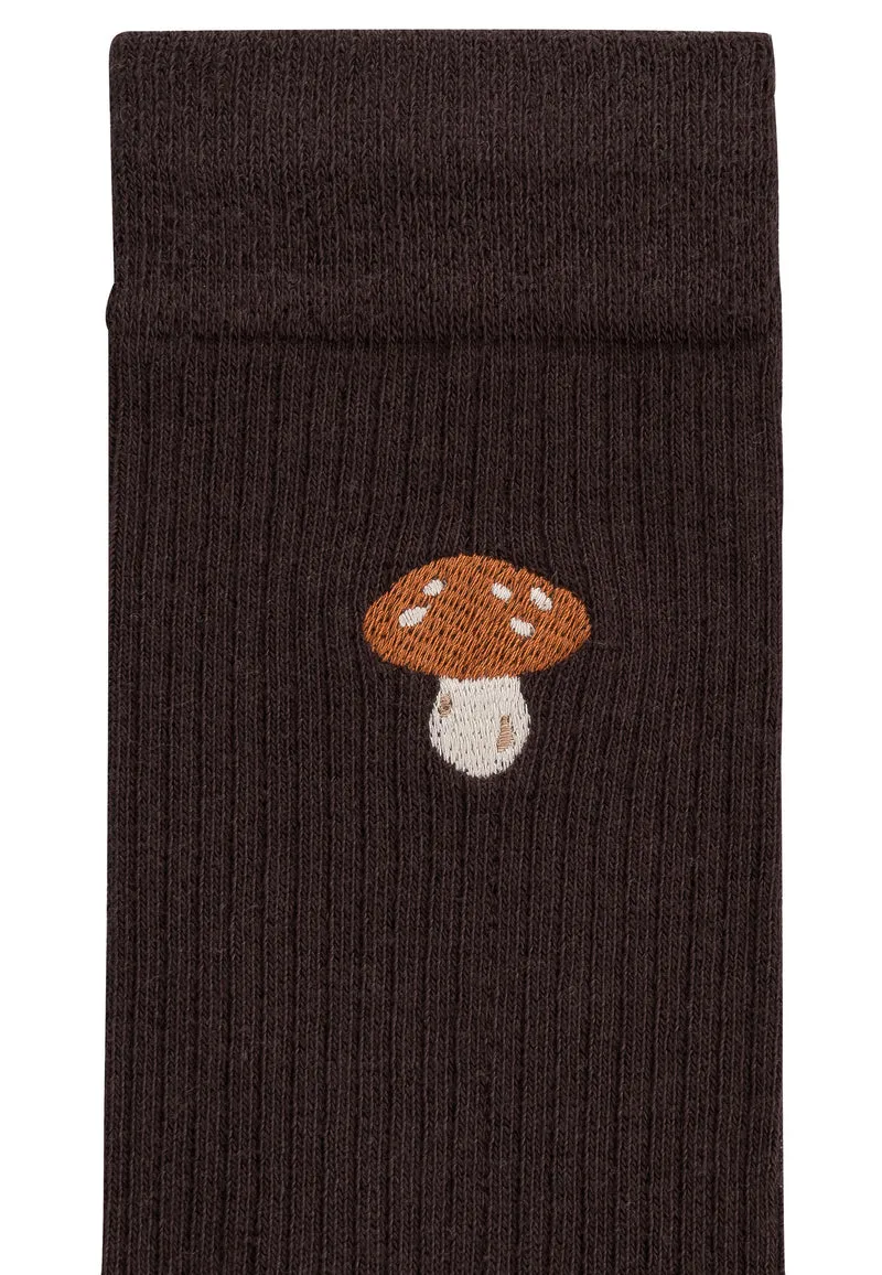 Gerippte Socken Stickerei Bundle