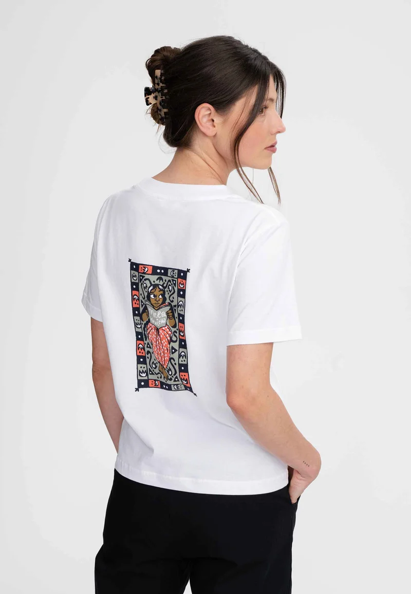 T-Shirt Style Artist Edition Kruttika