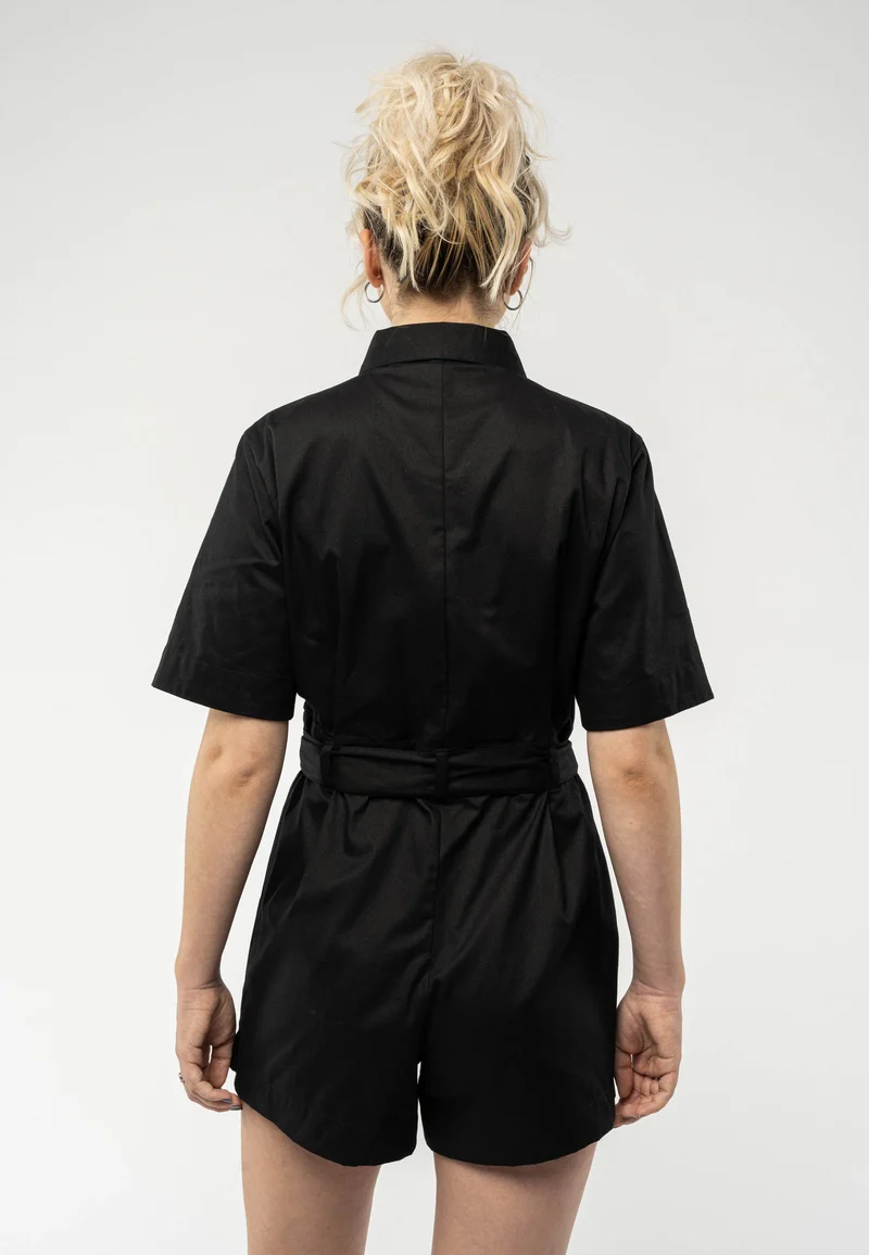 Kurzer Jumpsuit SANELA