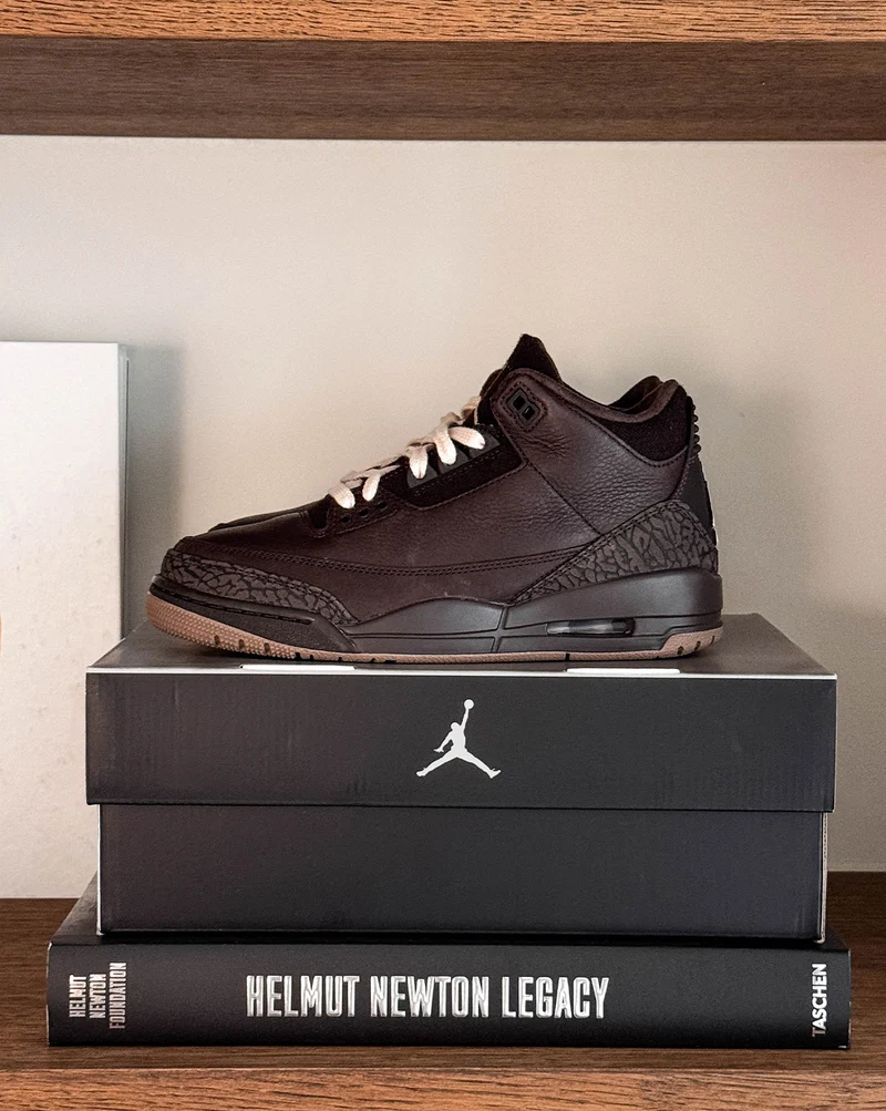 Nike Wmns Air Jordan 3 Retro *Fireside*