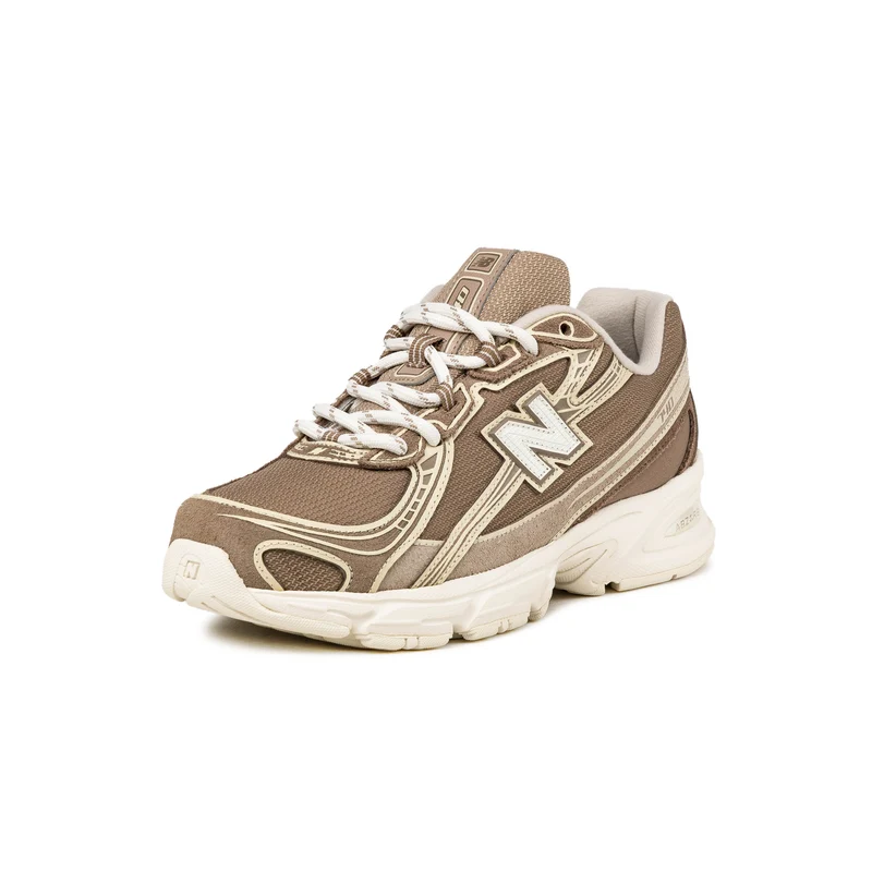 New Balance 740