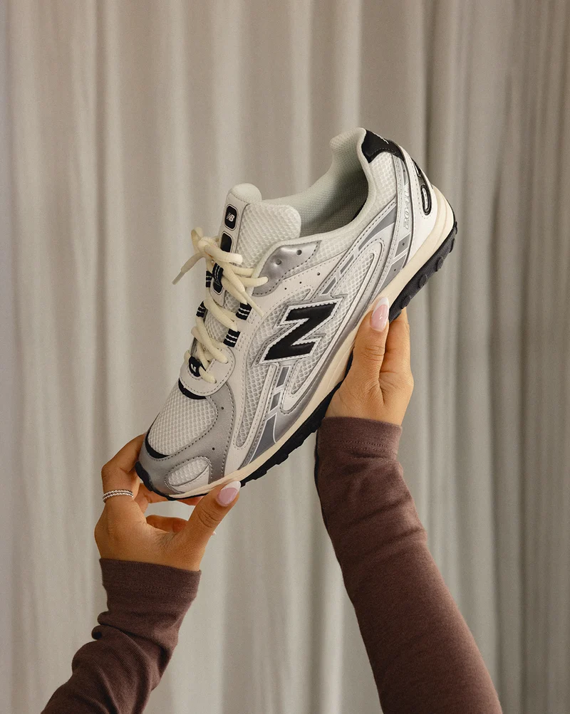 New Balance 204L