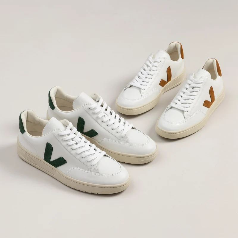 Veja V-12 Leather