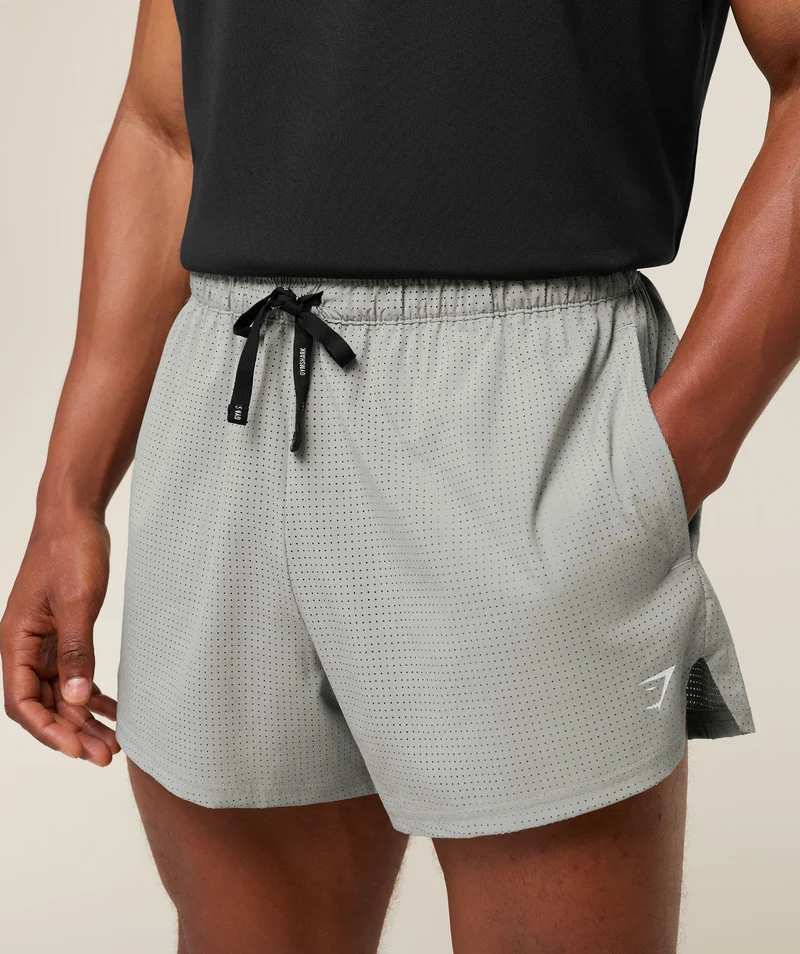 Gymshark Perforated Train 4" Shorts - Smokey Grey