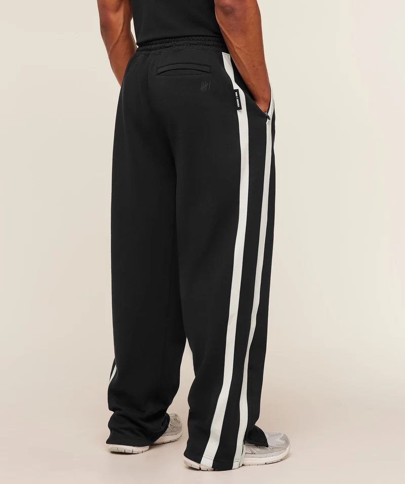 Gymshark x CBUM Straight Leg Jogger - Black
