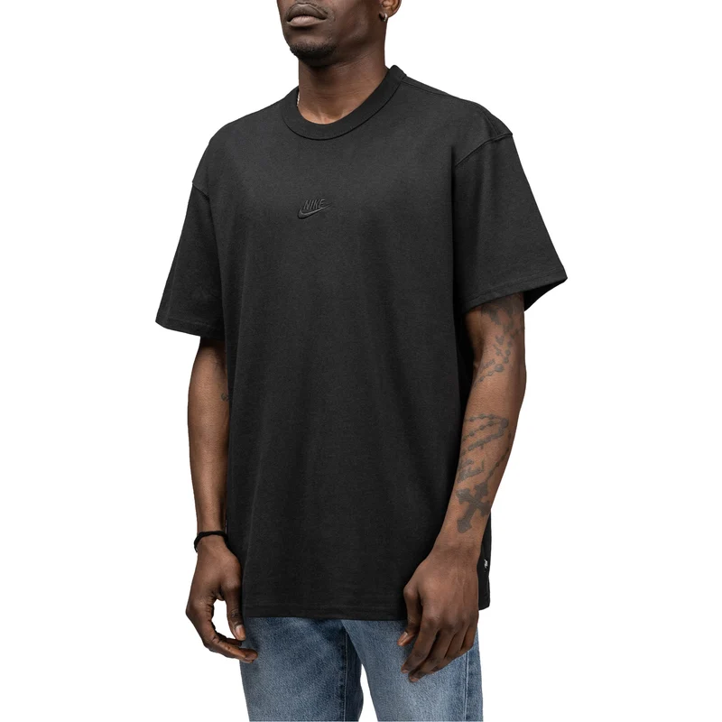 Nike Premium Essentials Tee