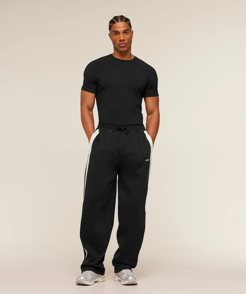 Gymshark x CBUM Essential T-Shirt - Black
