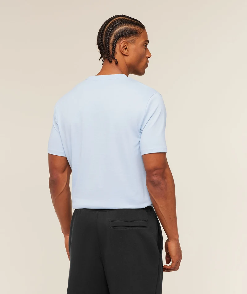 Gymshark Crest T-Shirt - Chilled Blue