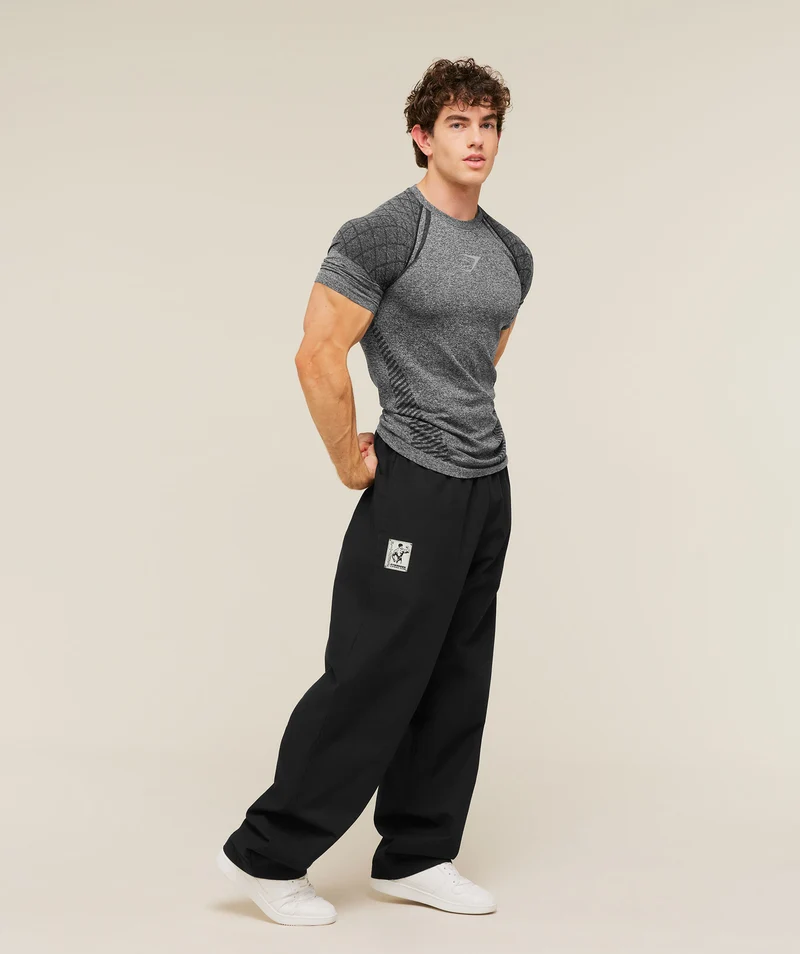 Gymshark Devant Seamless T-Shirt - Black