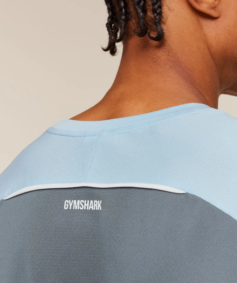 Gymshark Arrival Contrast T-Shirt - Chilled Blue/Iron Blue