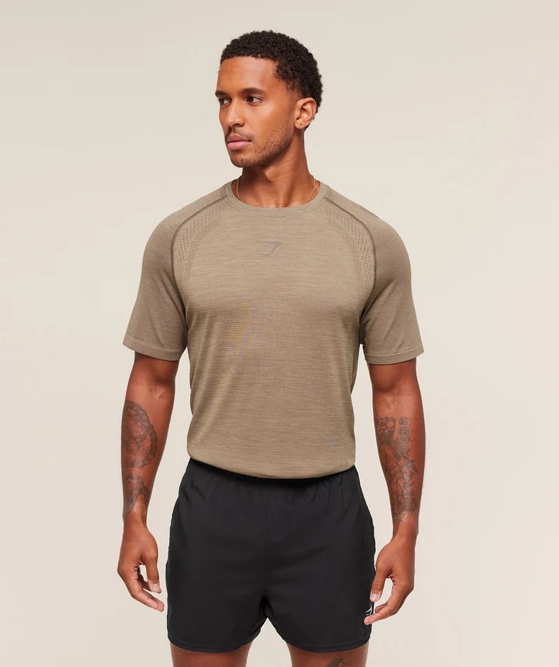 Gymshark Versatile Seamless T-Shirt - Cement Brown/Camo Brown