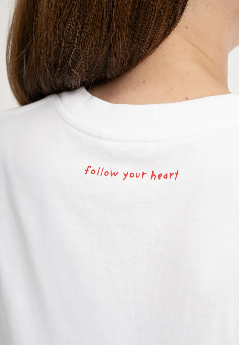 Cropped T-Shirt schwer Style JOSHNA Embroidery