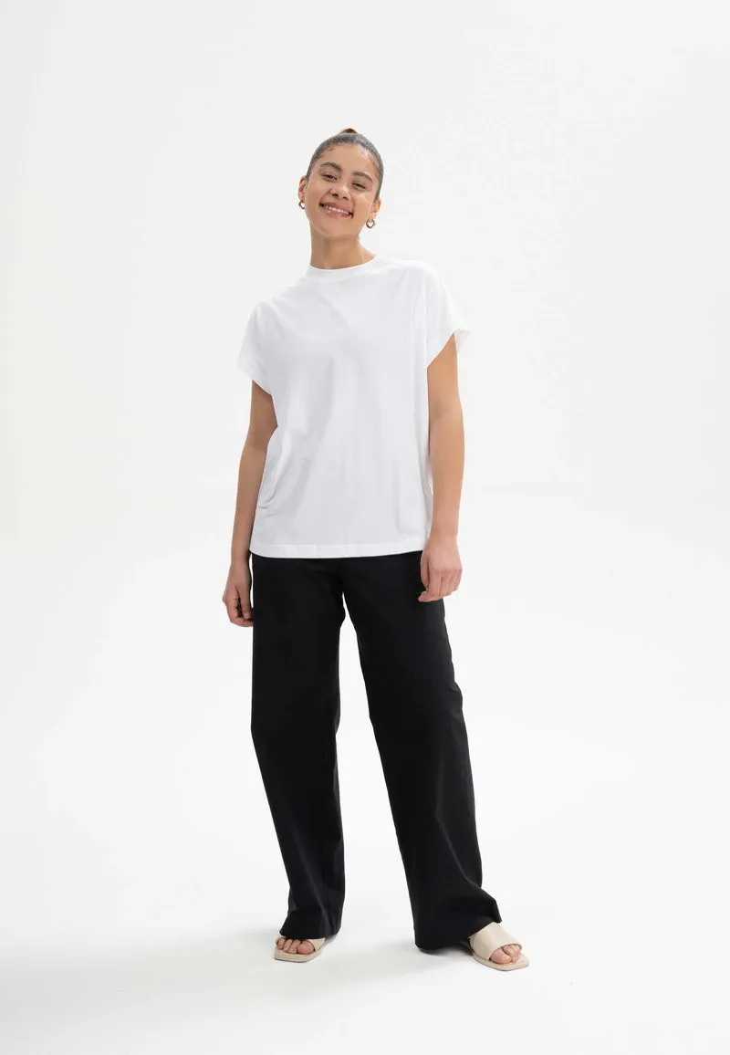 T-Shirt Style MADHU
