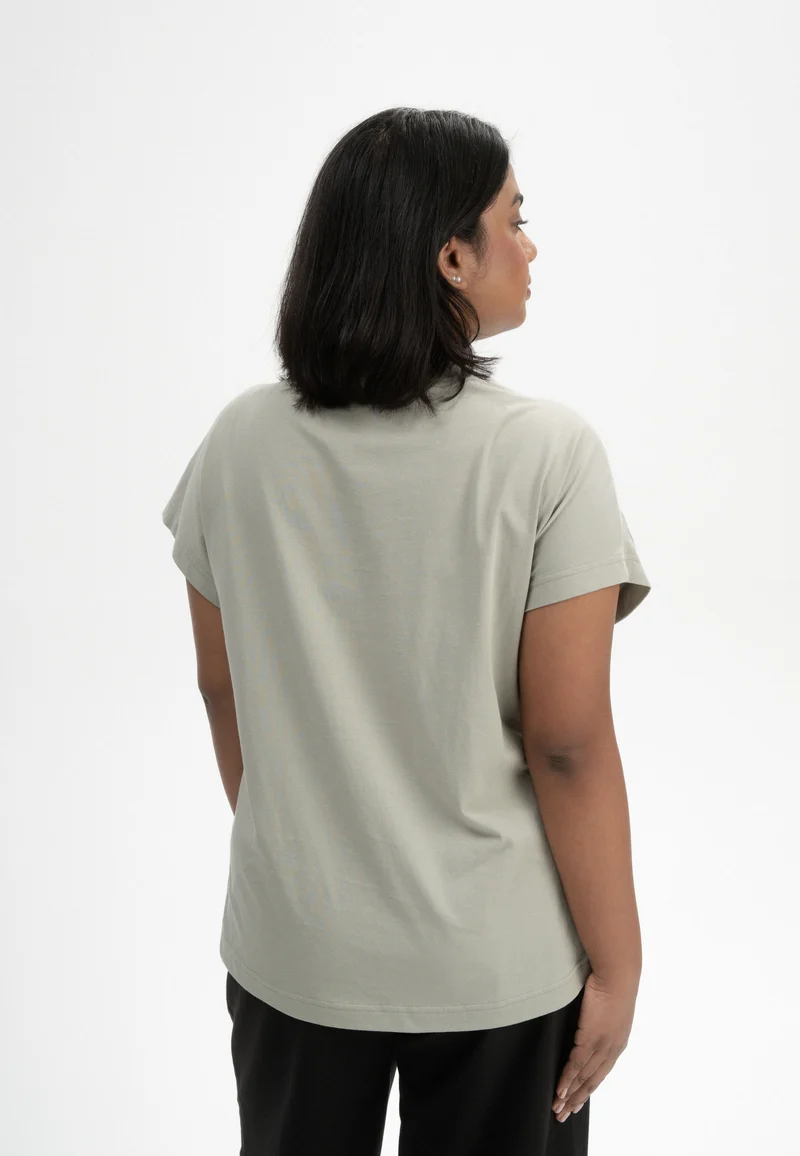 T-Shirt Style MADHU