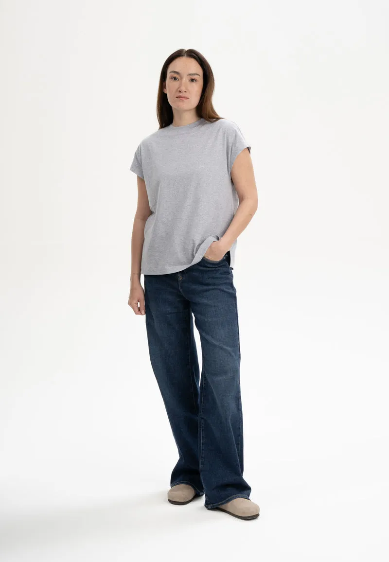 T-Shirt Style MADHU
