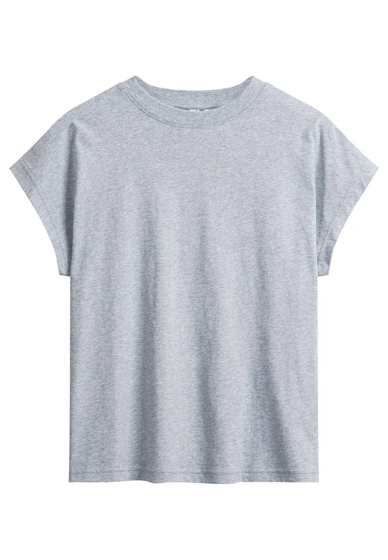 T-Shirt Style MADHU