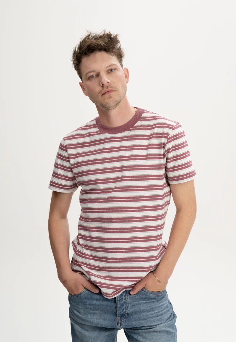 T-Shirt Style AVAN Stripes