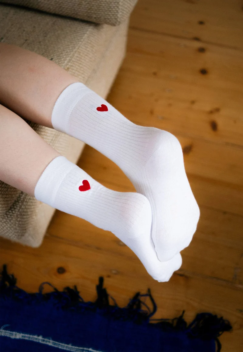 Gerippte Socken Stickerei 1 Paar