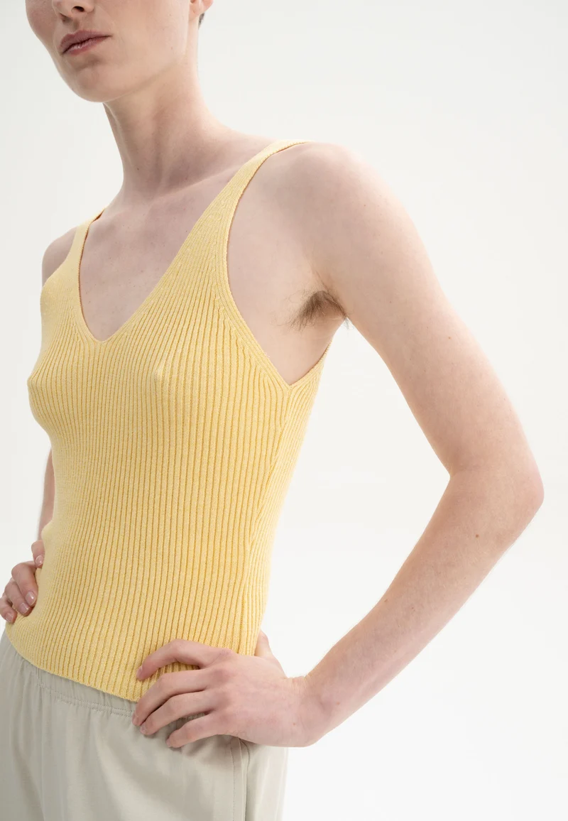 V-Neck Strick Top Style RHADA