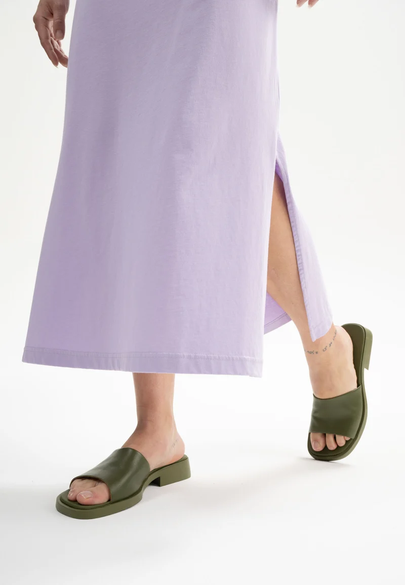 V-Neck Kleid lang Style SHREOSHI