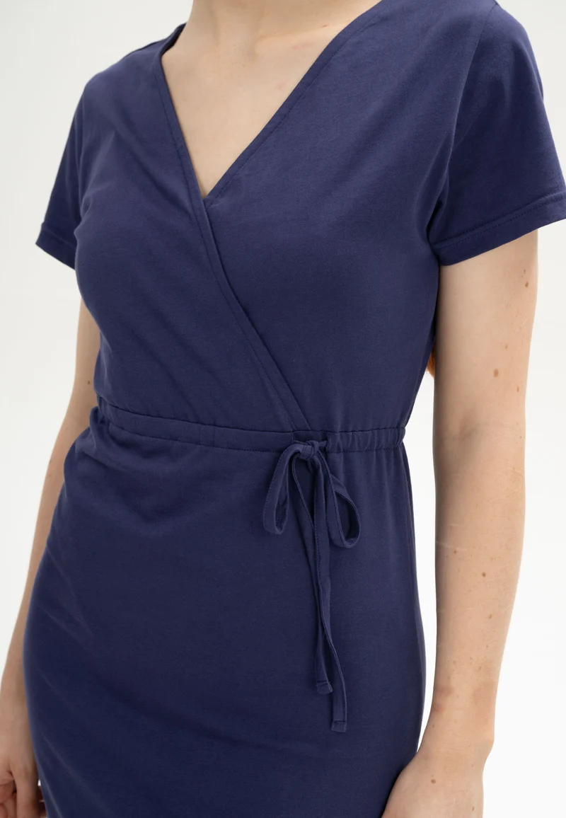 V-Neck Kleid lang Style SHREOSHI