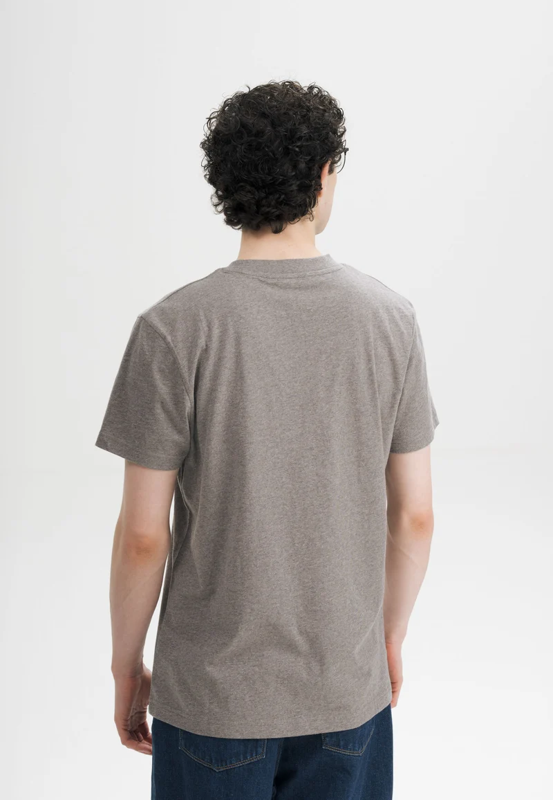 T-Shirt Style AVAN