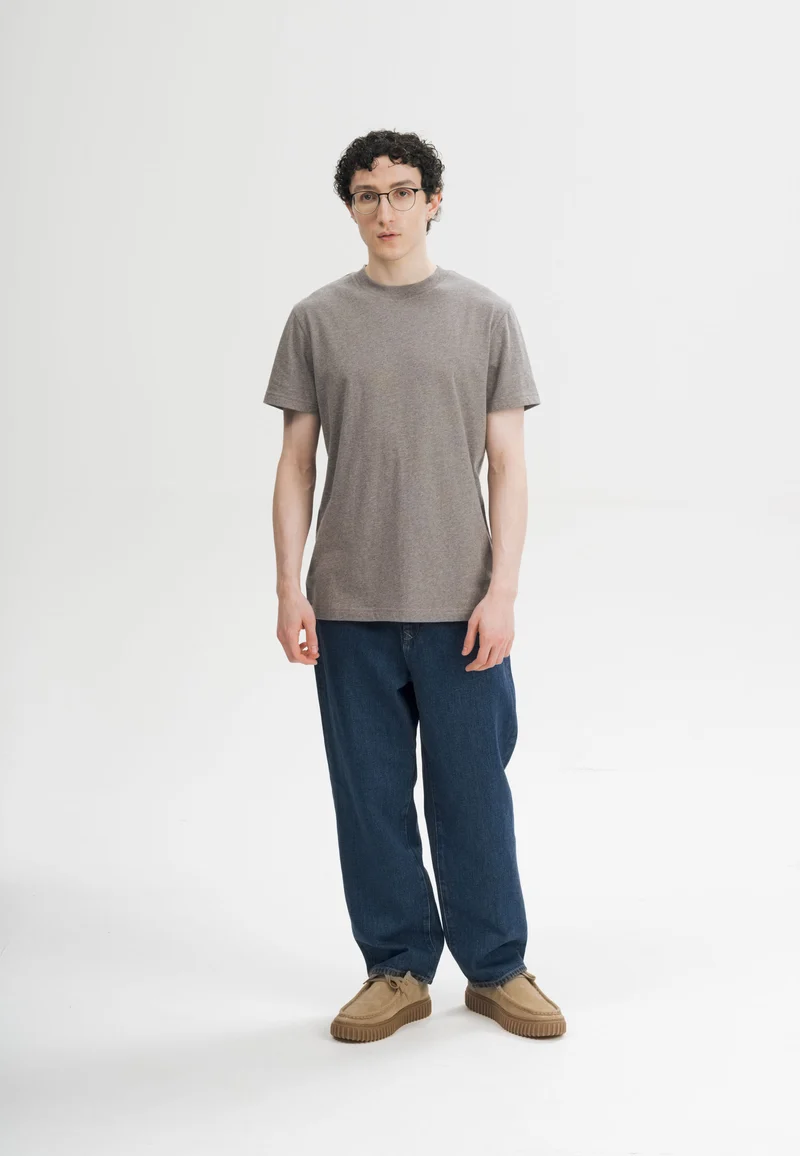 T-Shirt Style AVAN