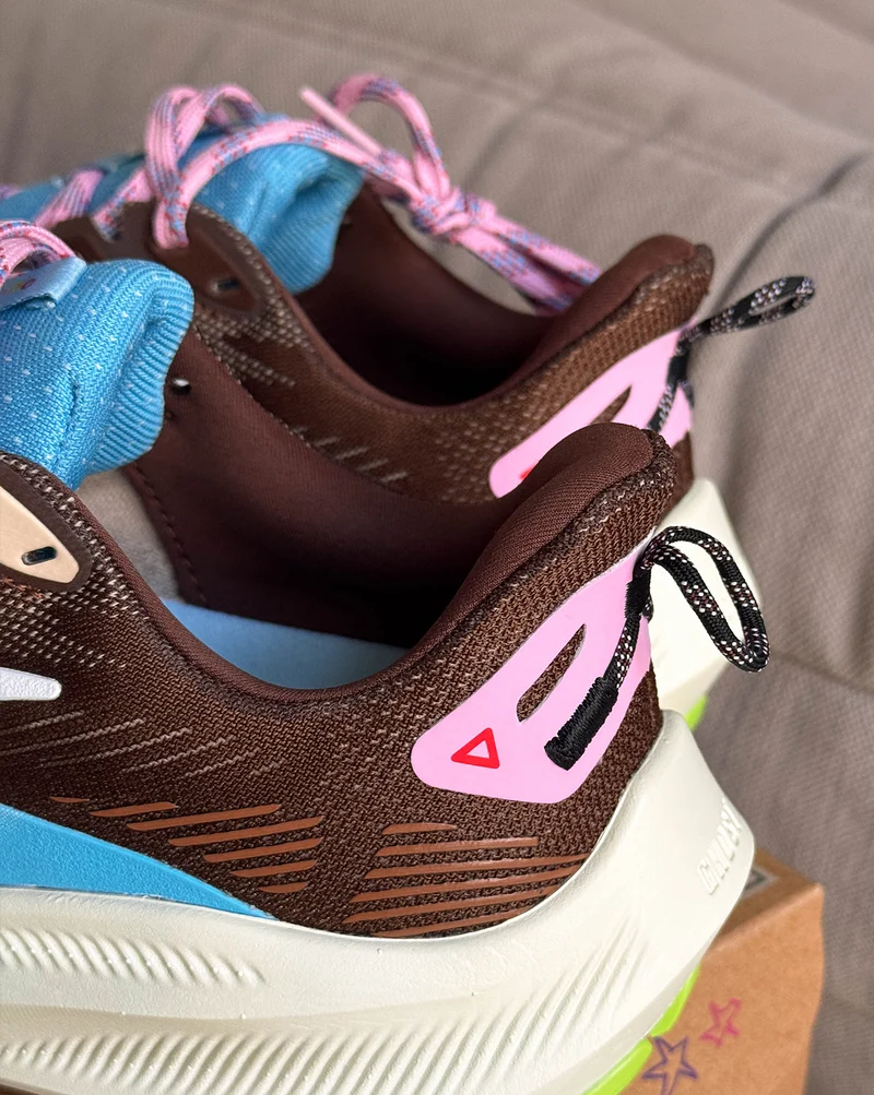 Brooks x Alex Zono Ghost Trail