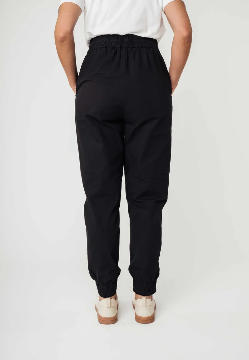 Hose mit elastischem Bund Style ARITE
