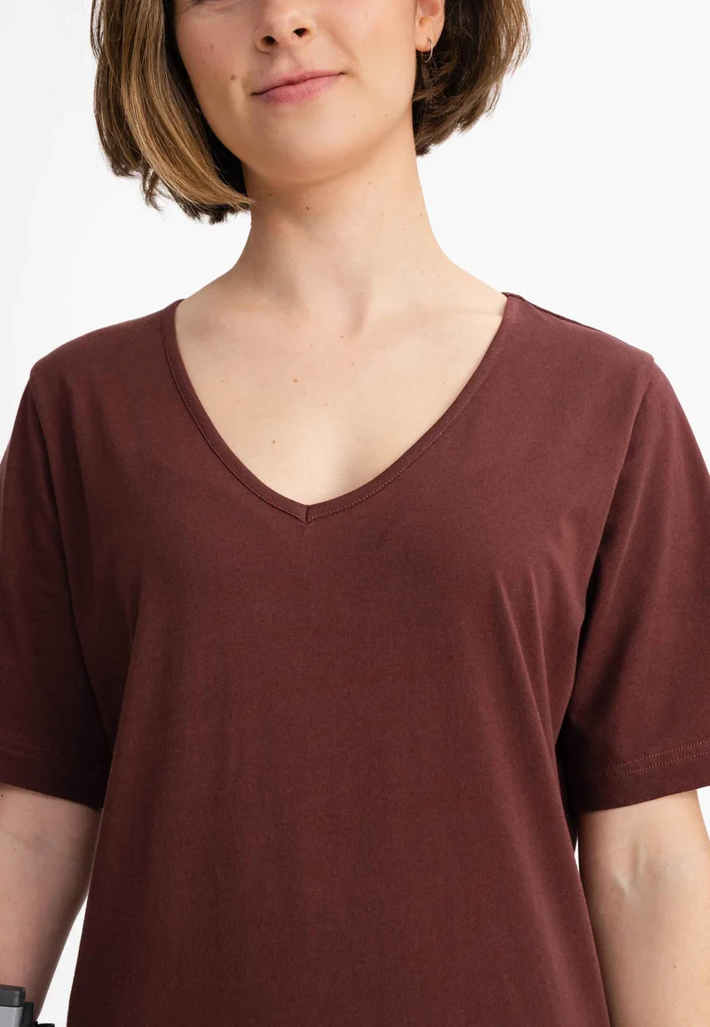 V-Neck Kleid Style JANITRA