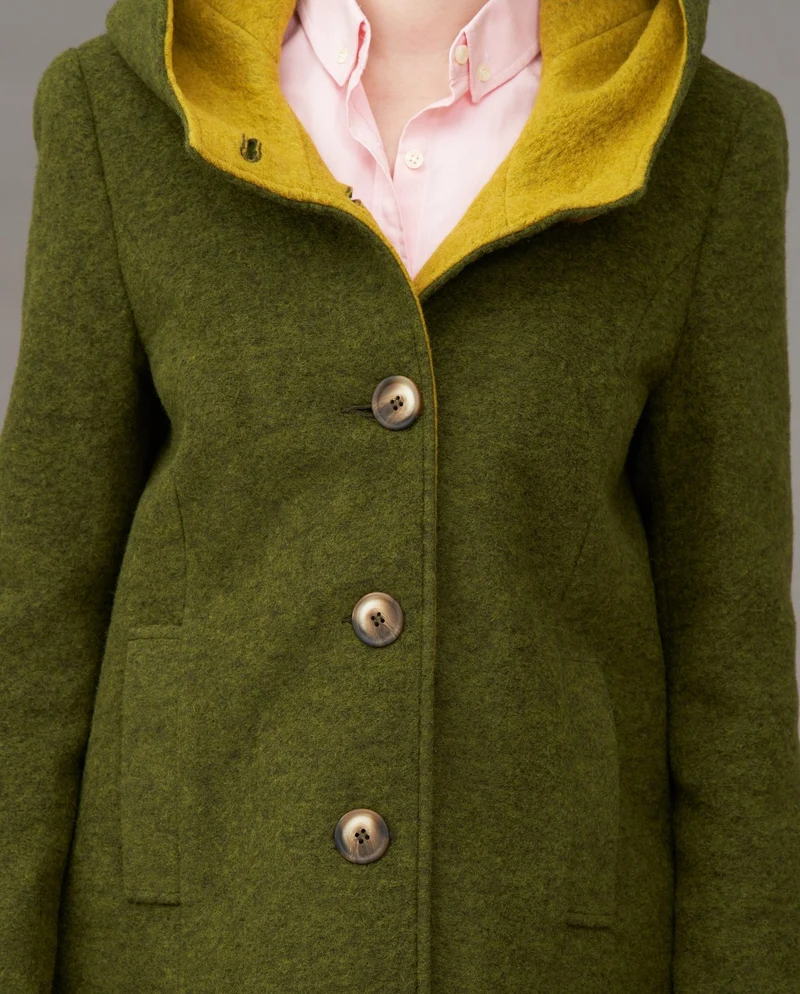 Damen-Walkmantel "Cosy Sarah" aus gekochter Wolle in Moss Green