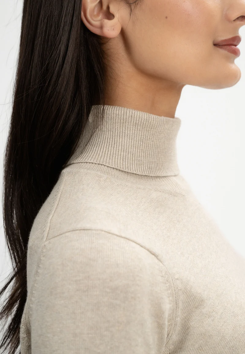 Feinstrick Rollkragenpullover Style MAYURA