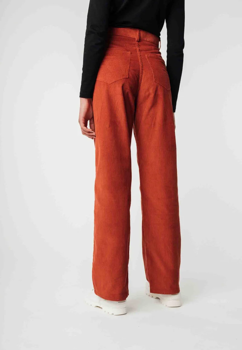 Cord Hose mit hohem Bund und weitem Bein Style OORJA