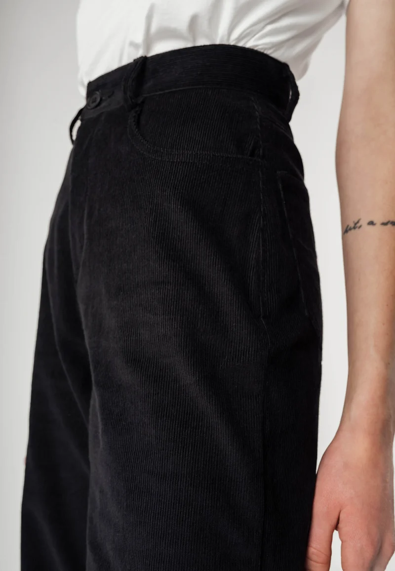 Cord Hose mit hohem Bund und weitem Bein Style OORJA