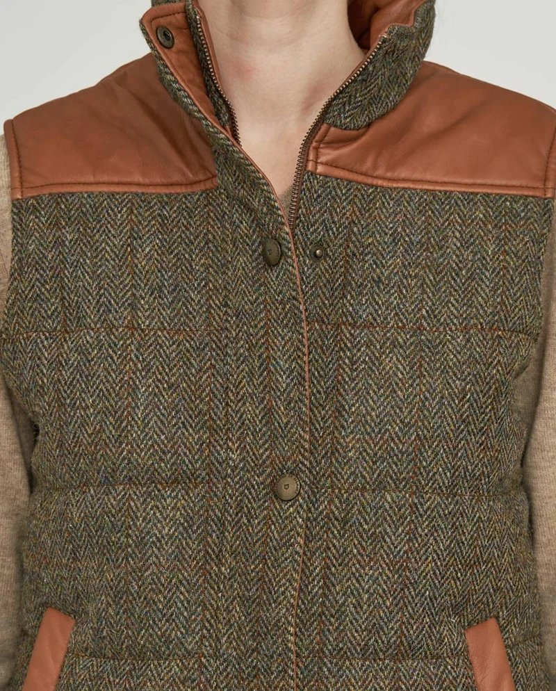 Damen-Steppweste "Lisa" aus Harris Tweed mit Nappalederbesatz | Evergreen
